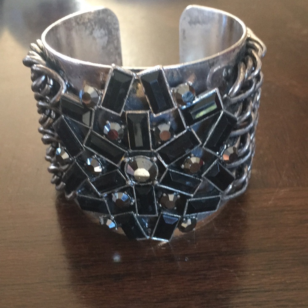 Bangle Cain bracelet